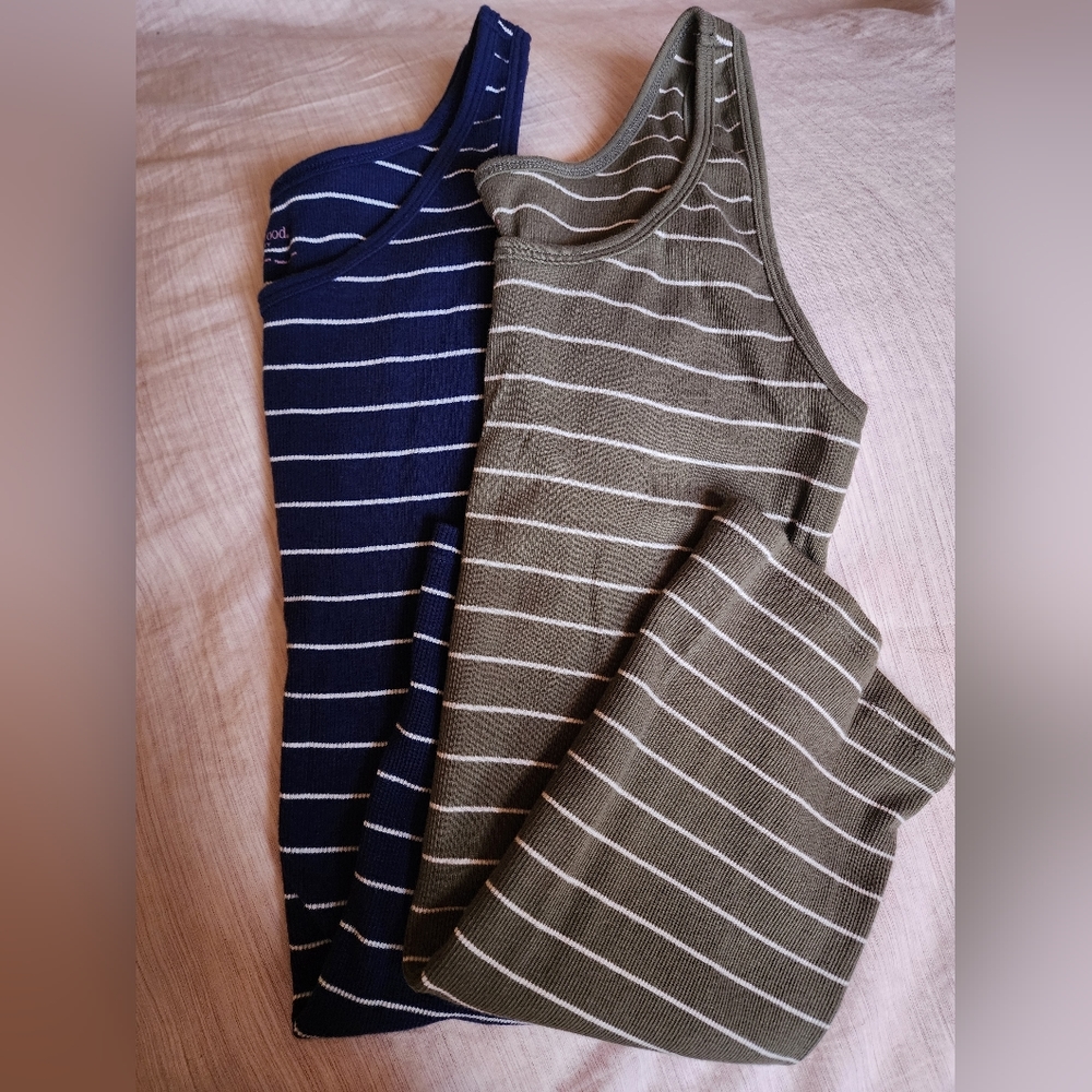 Motherhood maternity tops